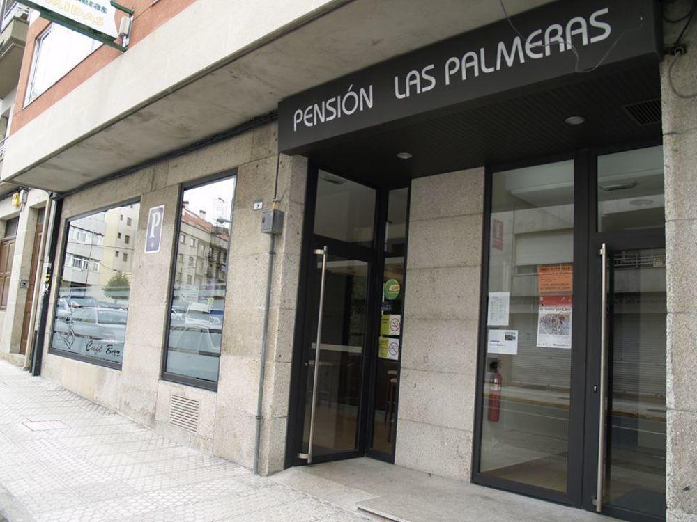 Pension Las Palmeras Lalin Bagian luar foto